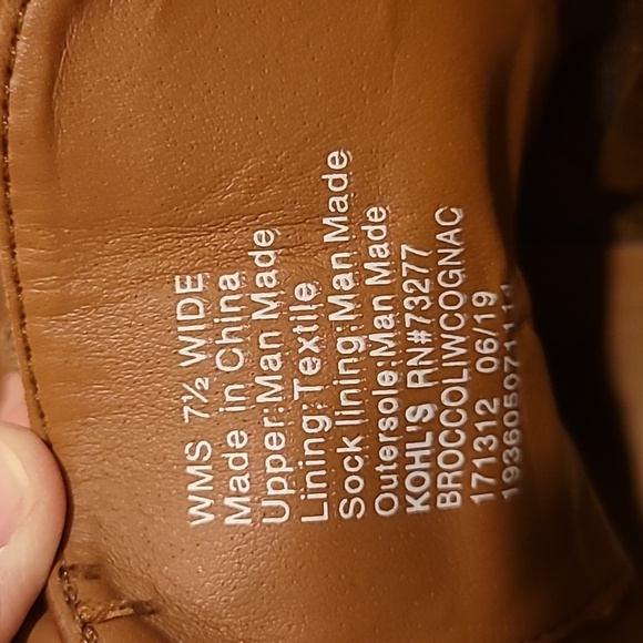 NWOT Kohl's SO Tan Combat Casual Boots with Buckle Women's 7.5 Wide - Picture 7 of 10